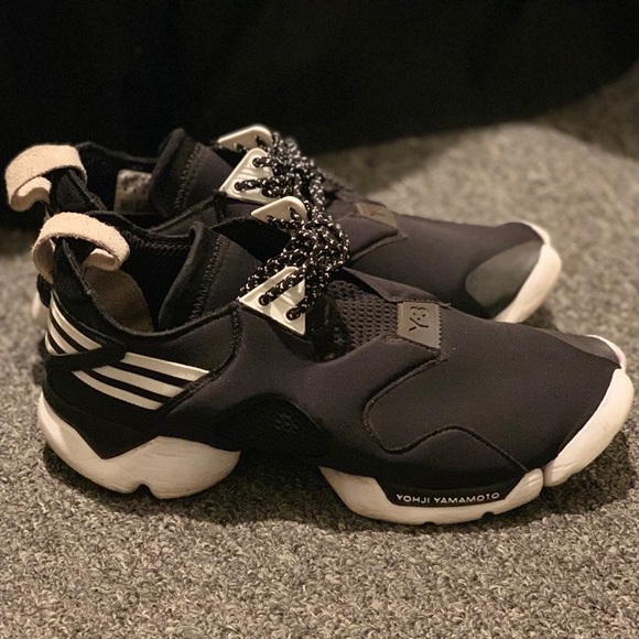 y3 kohna black white